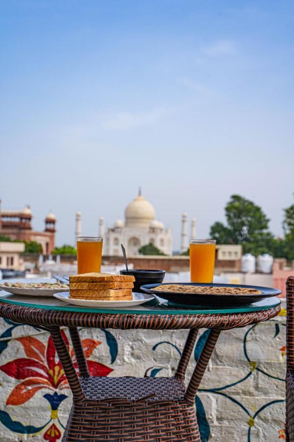 Joey'S Hostel Agra Exterior photo